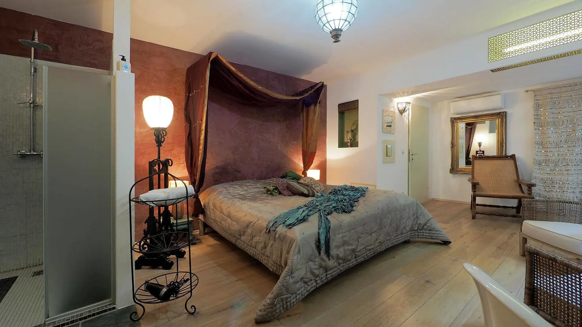 The Rooms Bed & Breakfast Вена